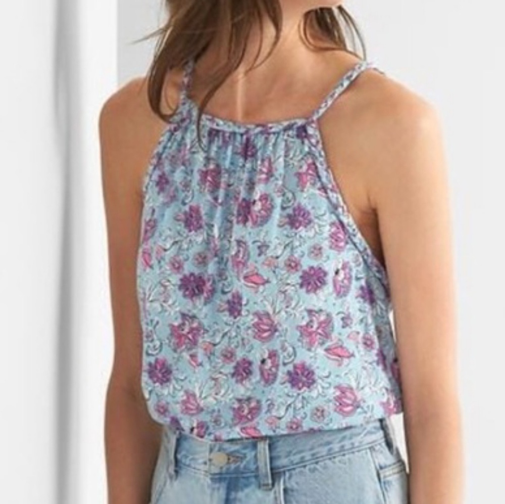 Gap Top
